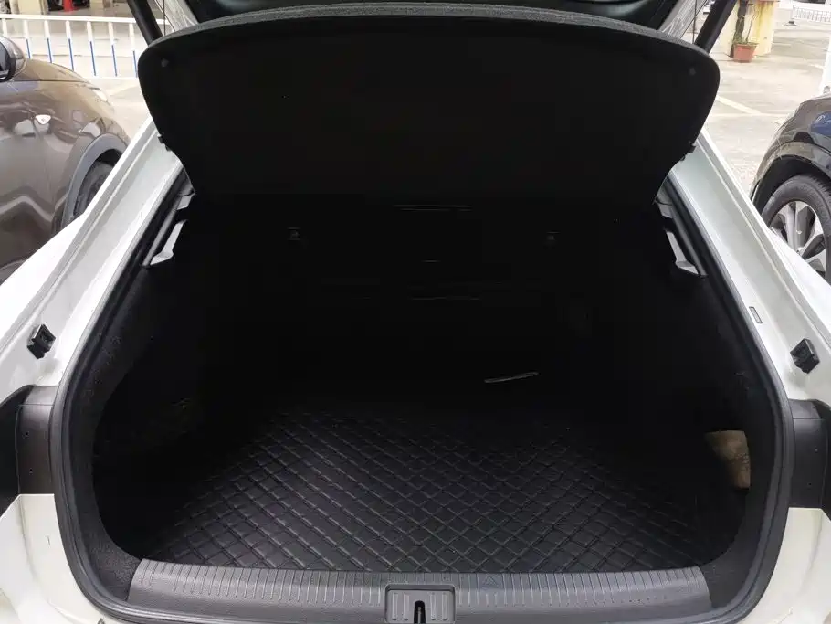 Volkswagen CC — миниатюра 4