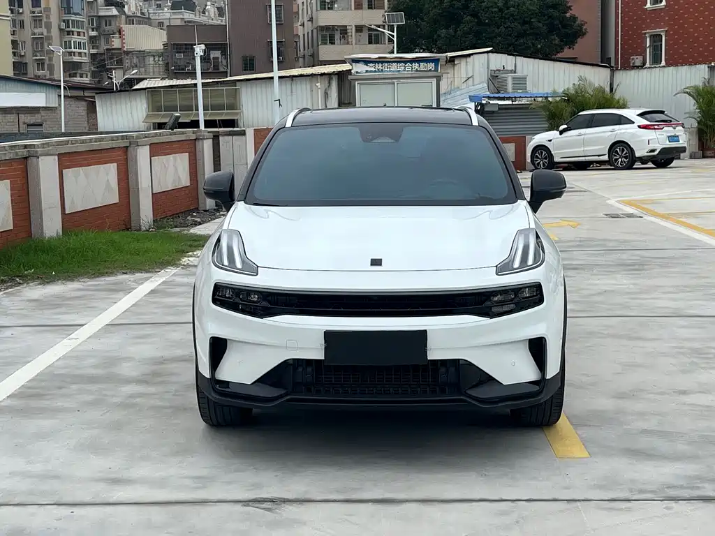 Lynk & Co 06 Remix 1.5T Dynamic Halo, фото 2