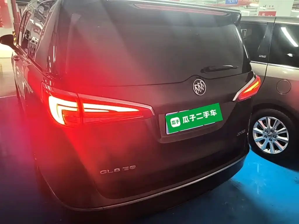 Buick GL8 2017 ES 28T Luxury V