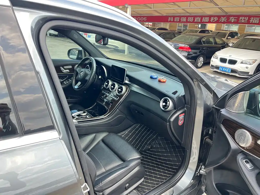 Mercedes-Benz GLC — миниатюра 27