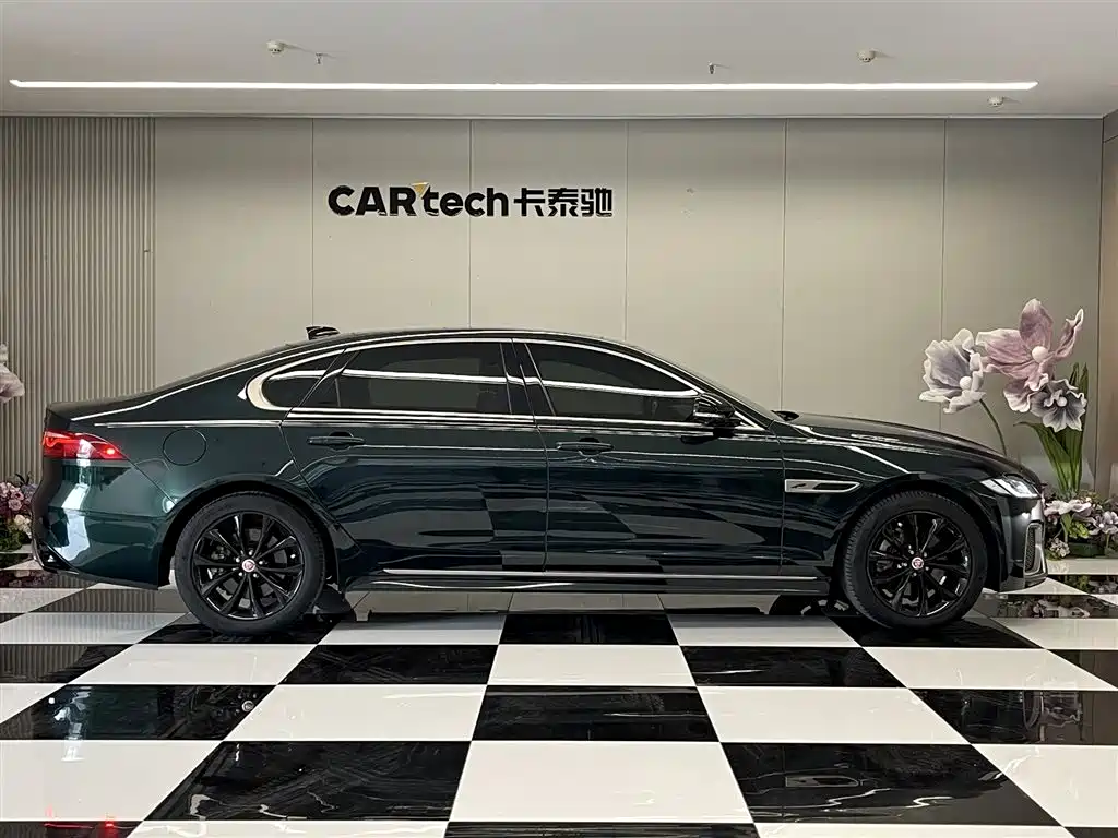 Jaguar XFL 2023 XFL 2.0T P250 Elite Sport