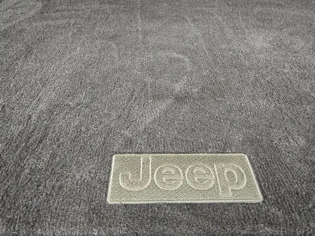 Jeep Wrangler — миниатюра 40