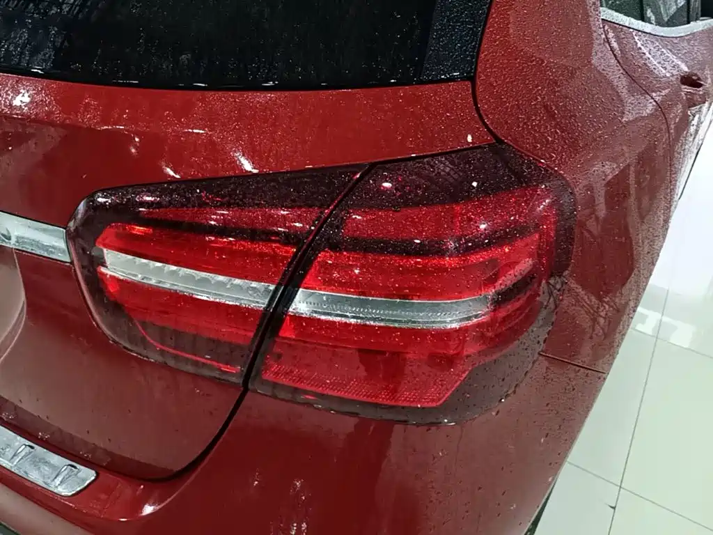 Mercedes-Benz GLA — миниатюра 8