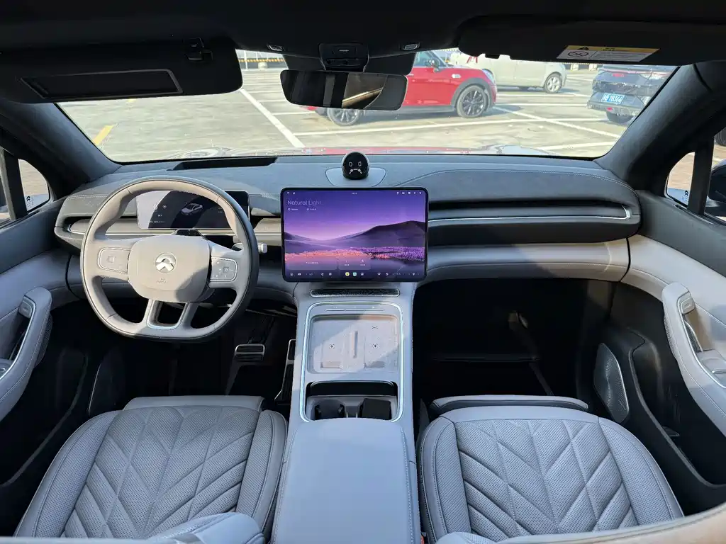 NIO EC6 — миниатюра 18