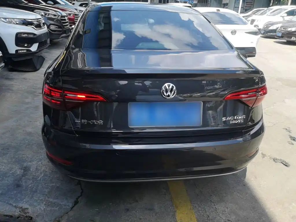 Volkswagen Sagitar — миниатюра 6