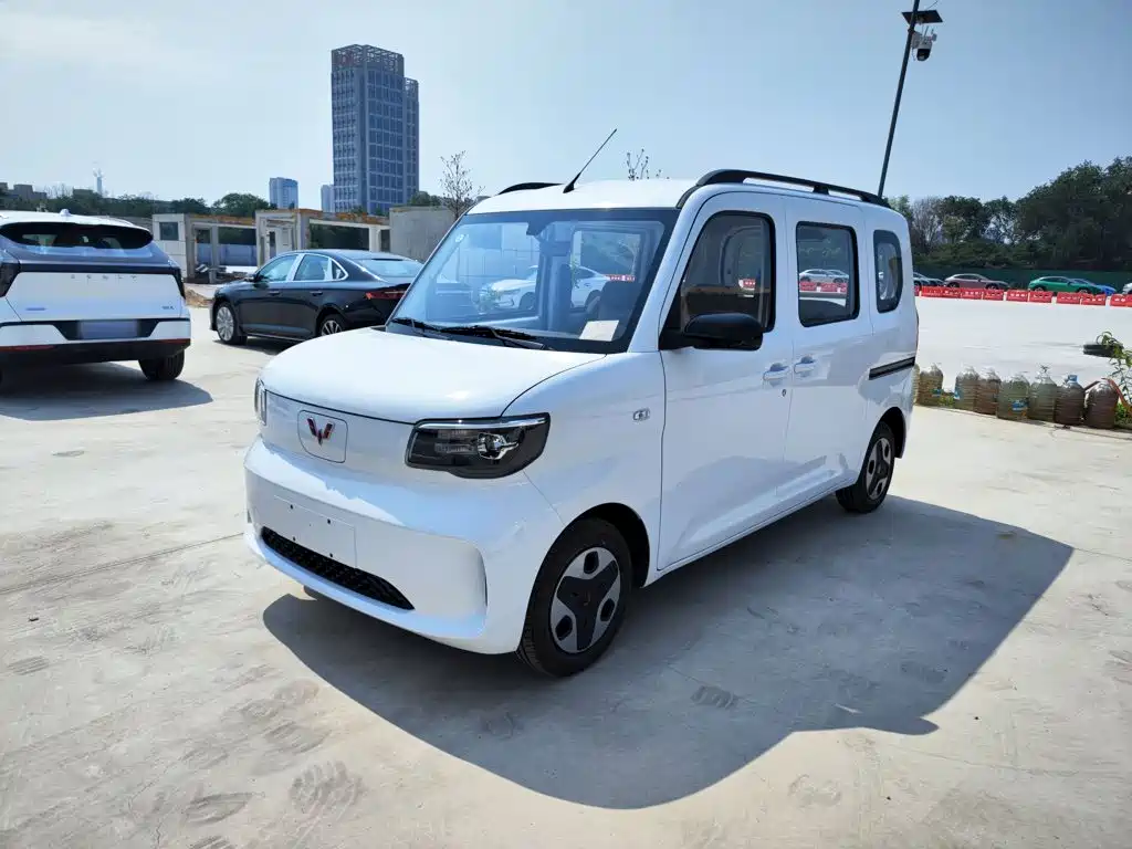 Wuling Sunshine EV 2025 305km