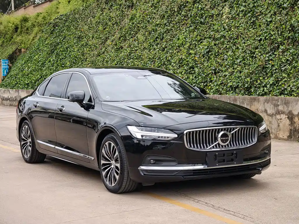 Volvo S90 — миниатюра 3