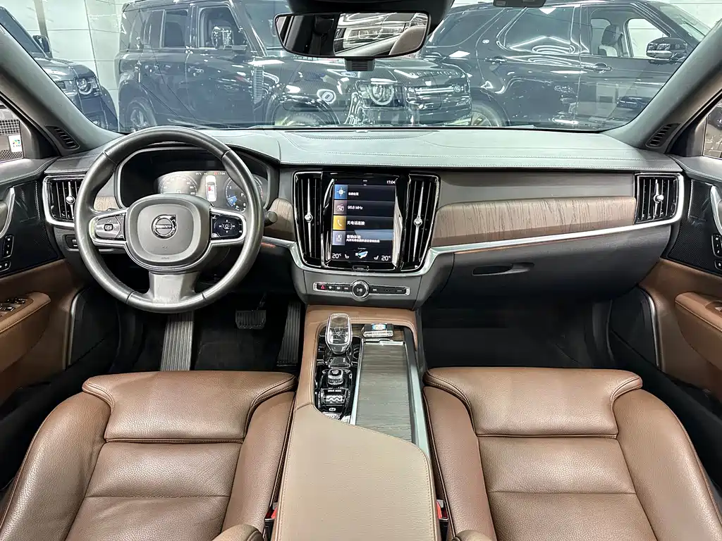 Volvo S90 — миниатюра 12