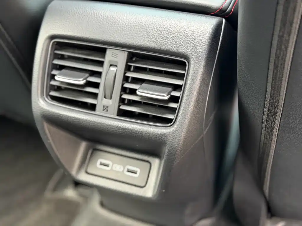 Honda Civic — миниатюра 18
