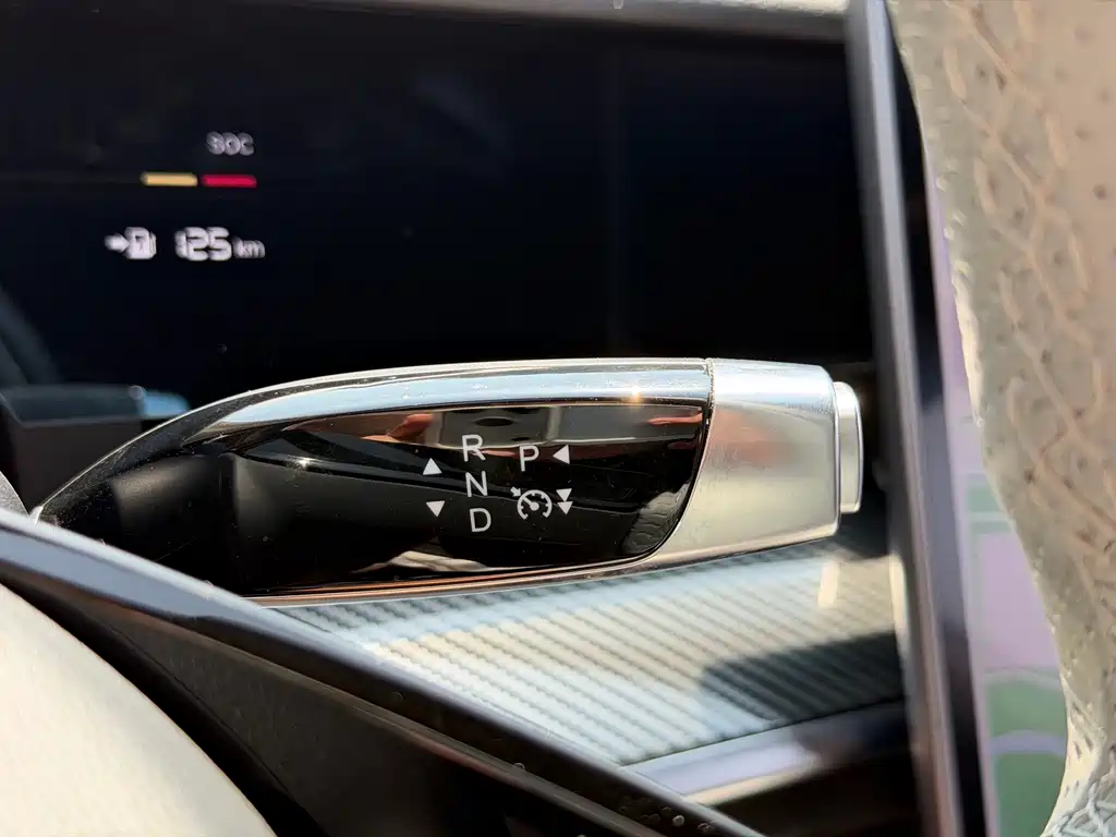 Neta S Shooting Brake — миниатюра 11