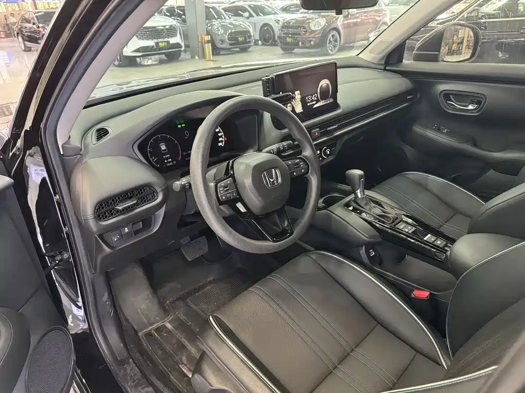 Honda HR-V 2023 240TURBO