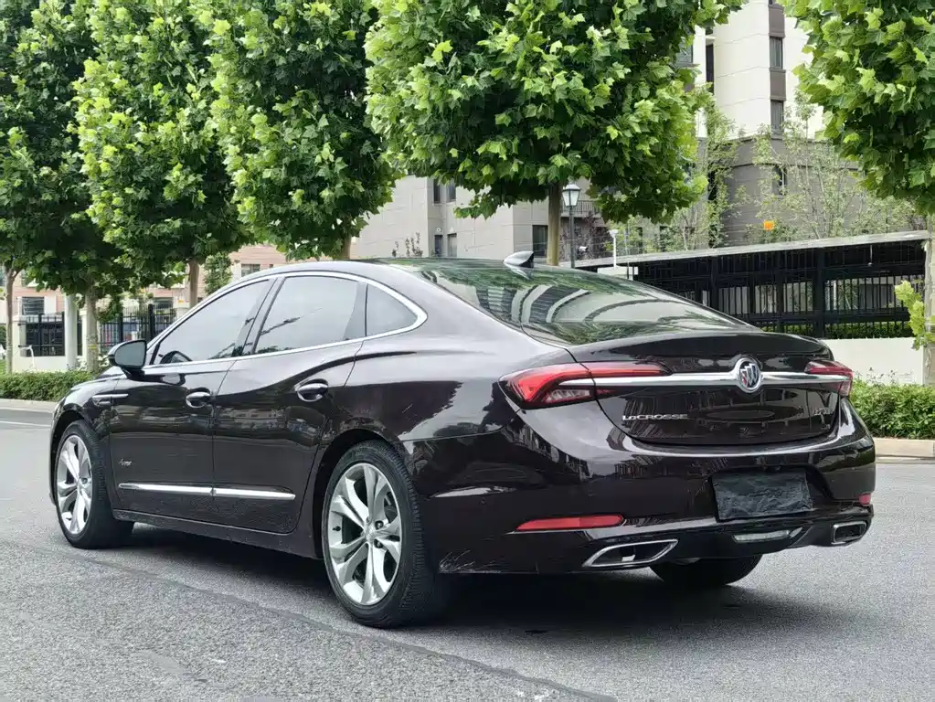 Buick LaCrosse 2022 Avenir