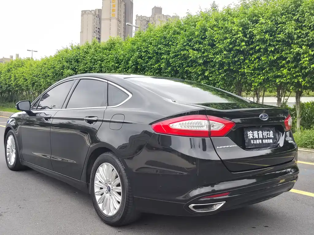 Ford Mondeo — миниатюра 4