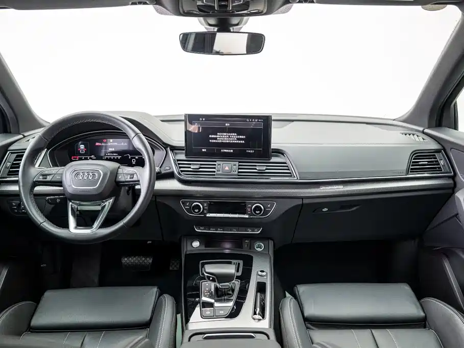 Audi Q5L 2023 40T Luxury