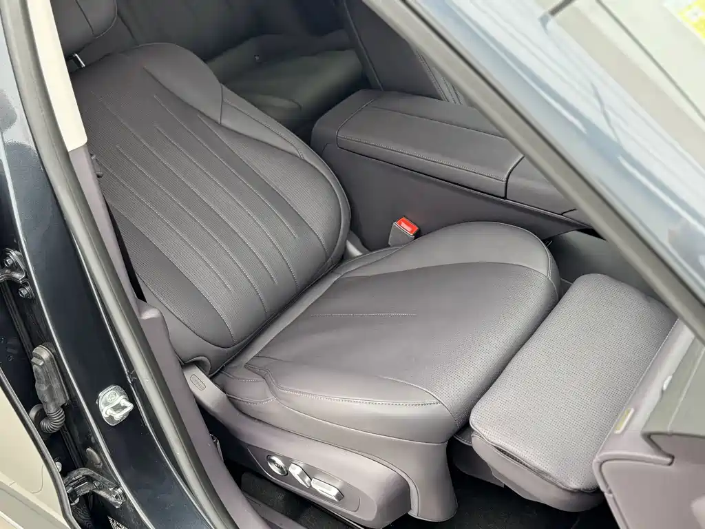 Buick 别克至境E7 — миниатюра 25