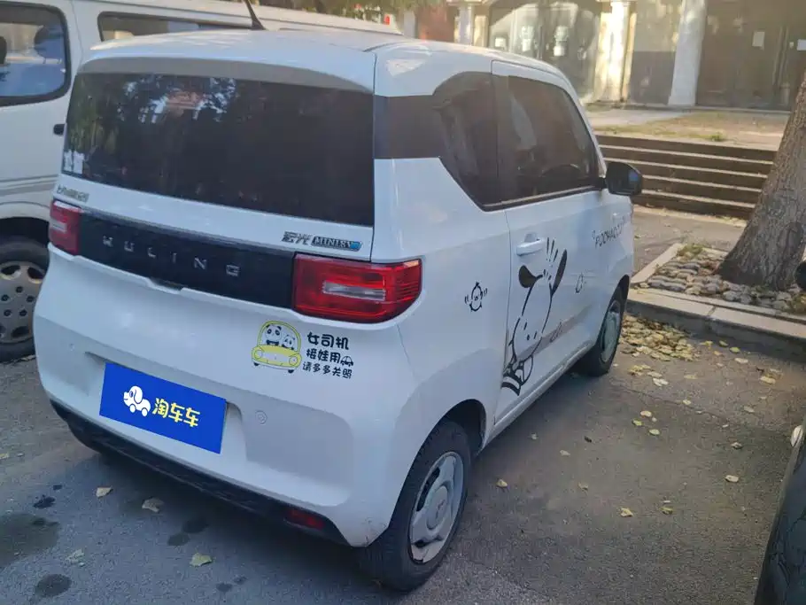 Wuling MINIEV — миниатюра 3