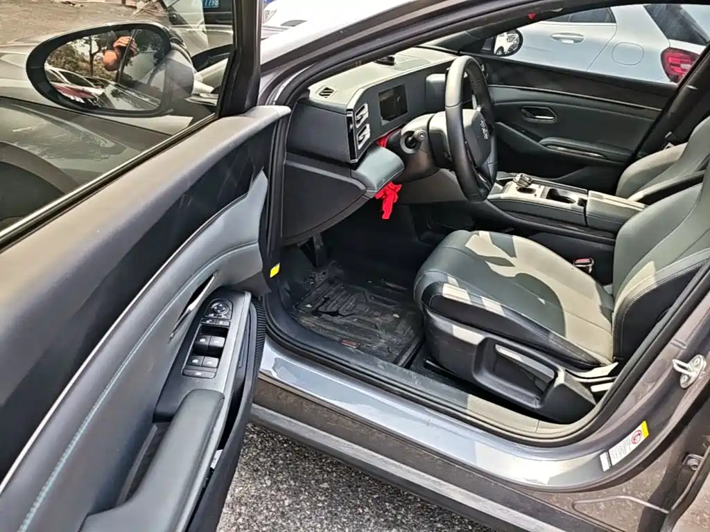 BYD Qin L — миниатюра 16