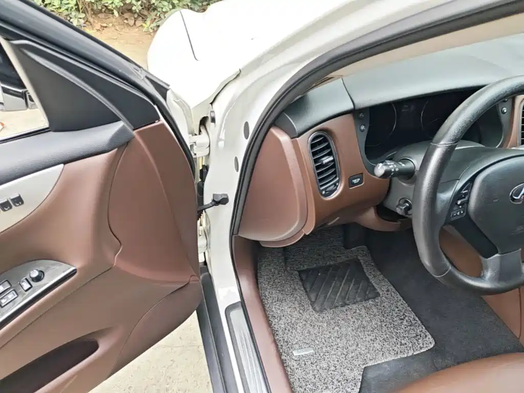 Infiniti QX50 (Import) — миниатюра 16