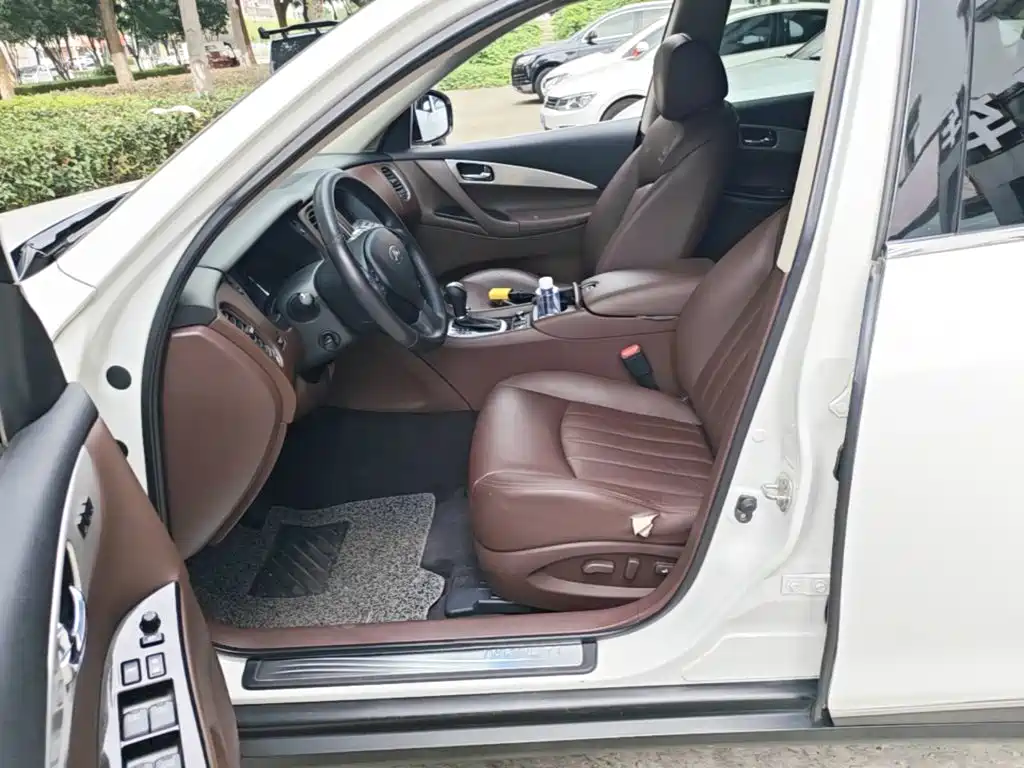 Infiniti QX50 (Import) — миниатюра 15
