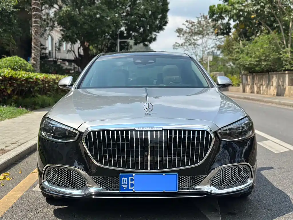 Mercedes-Benz S-Class 2023