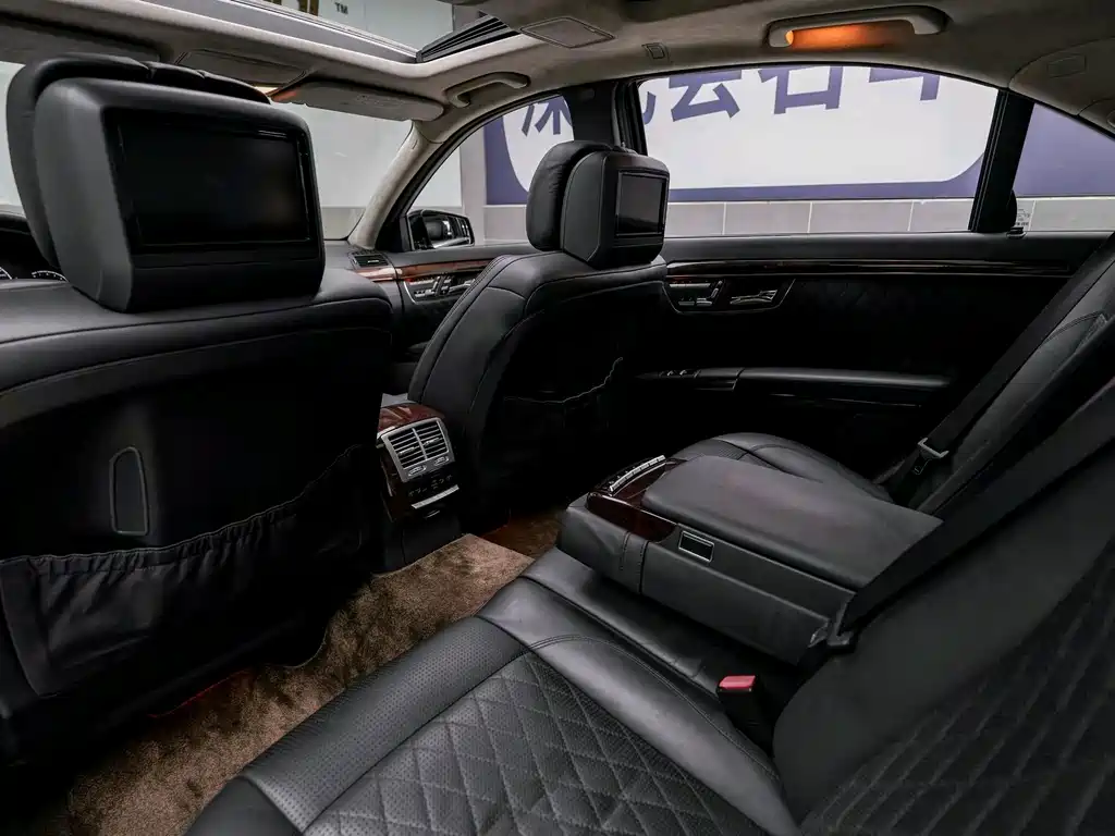 Mercedes-Benz S-Class AMG — миниатюра 21