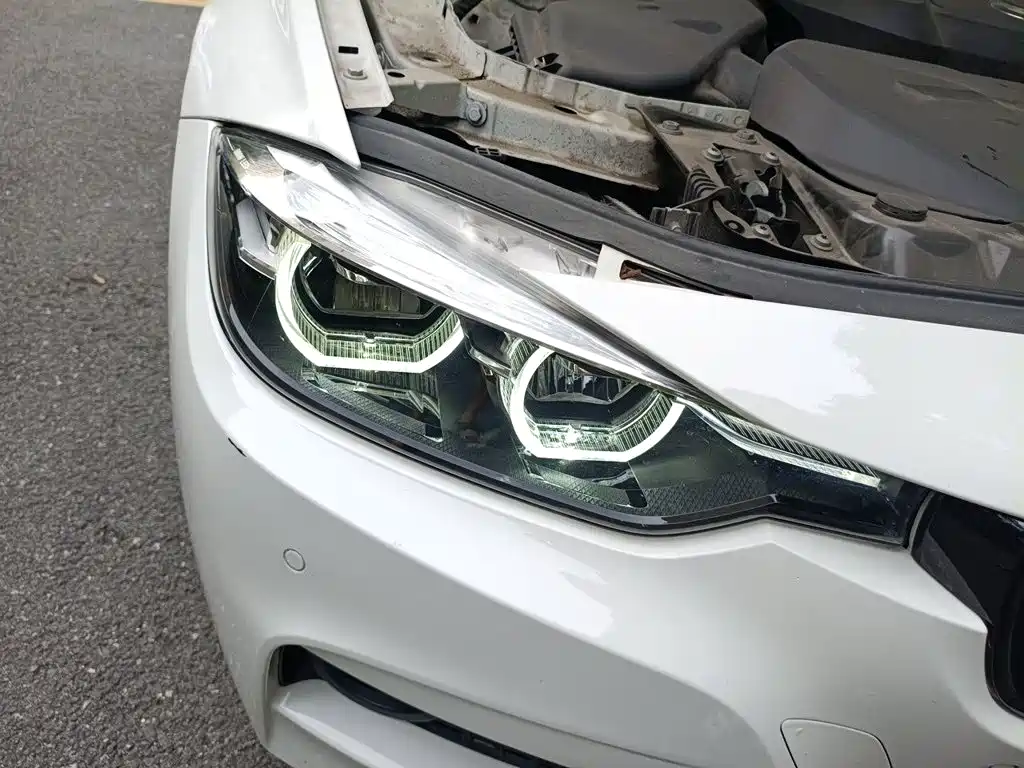 BMW 3 Series — миниатюра 7