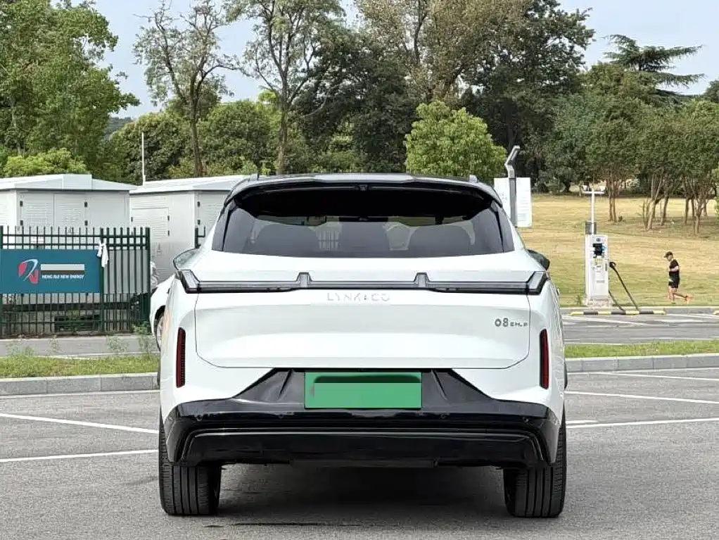 Lynk & Co 08 EM-P — миниатюра 9