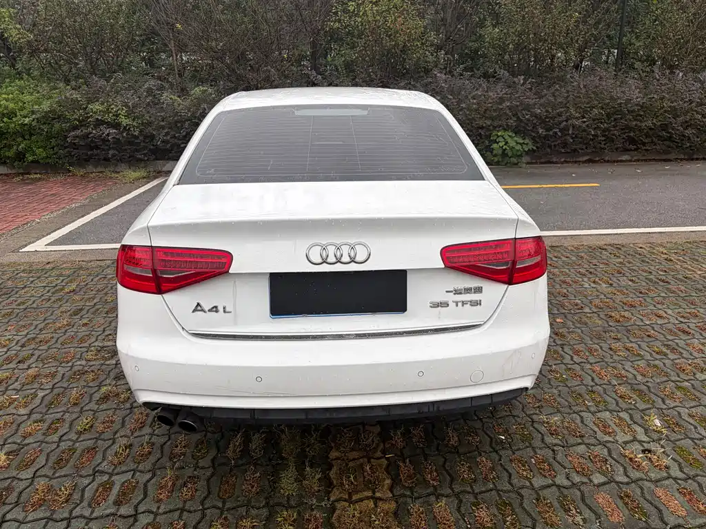 Audi A4L — миниатюра 8