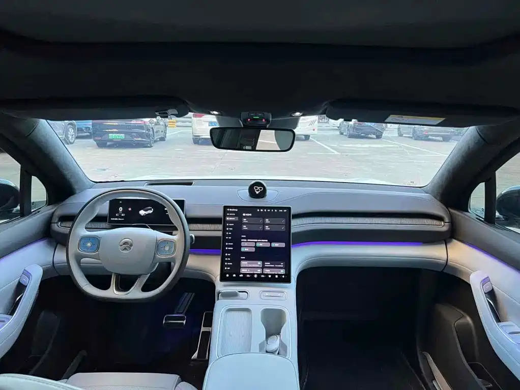 NIO ES6 — миниатюра 6