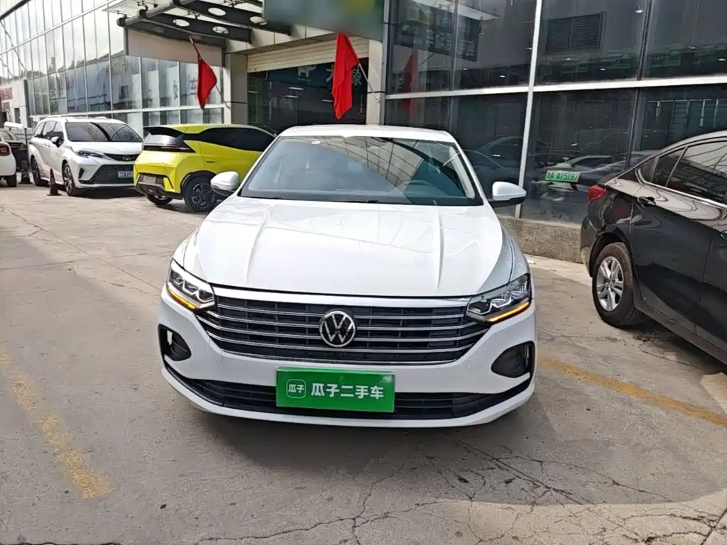Volkswagen Lavida — миниатюра 3