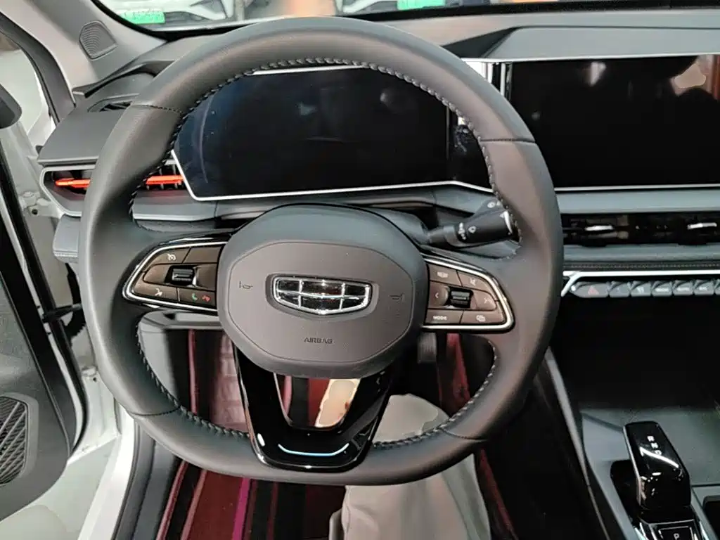 Geely Binrui — миниатюра 11