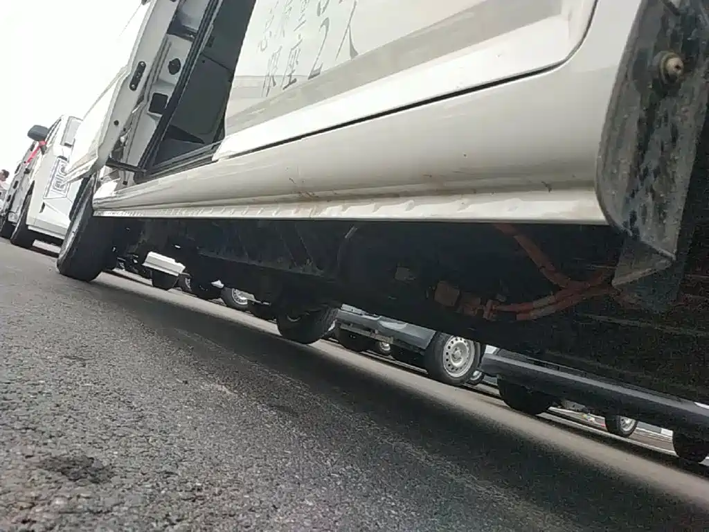 Dongfeng EM27 — миниатюра 21