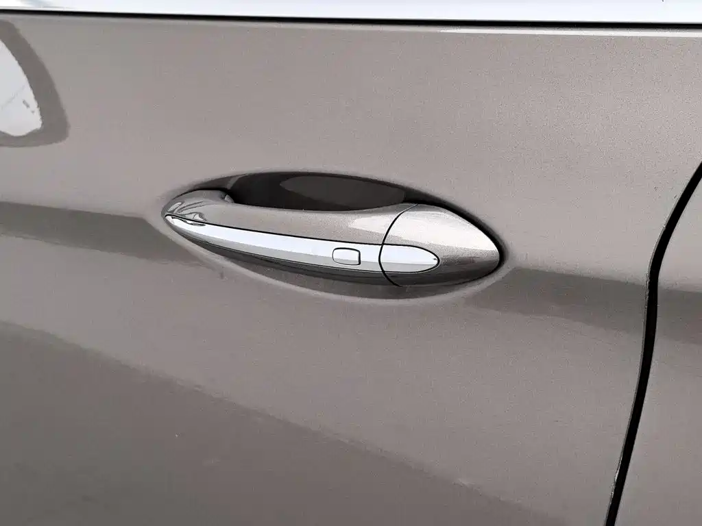 Buick Envision Plus — миниатюра 18
