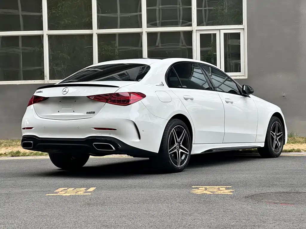 MERCEDES-BENZ C CLASS