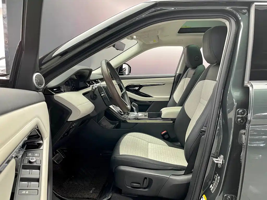 LAND ROVER RANGE ROVER AURORA