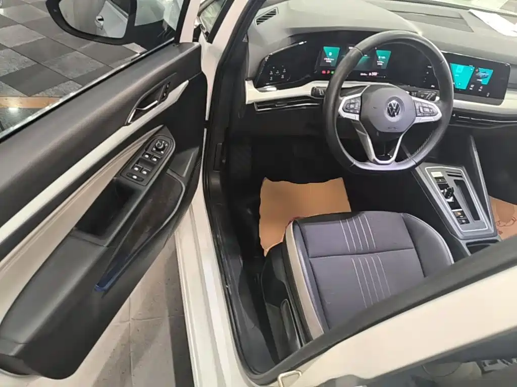Volkswagen Golf — миниатюра 16