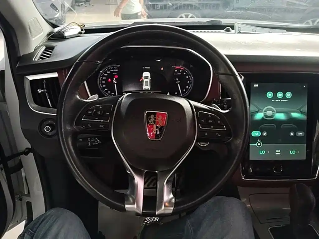 Roewe RX5 — миниатюра 11