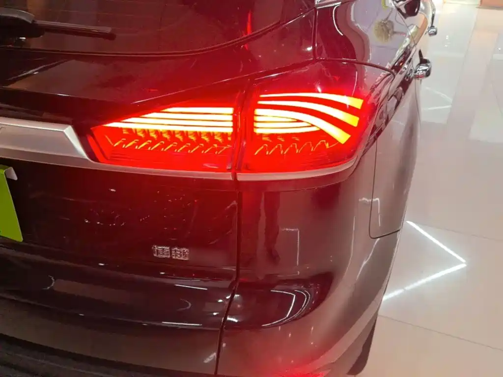 Geely Boyue — миниатюра 8