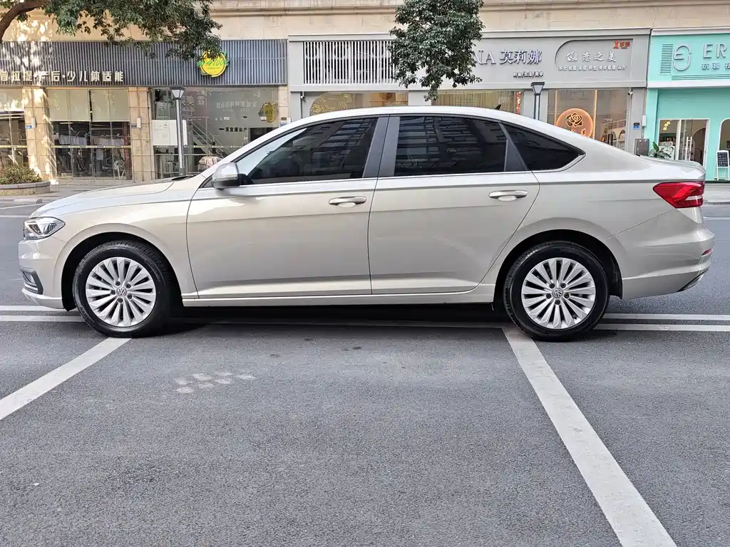 Volkswagen Lavida — миниатюра 15