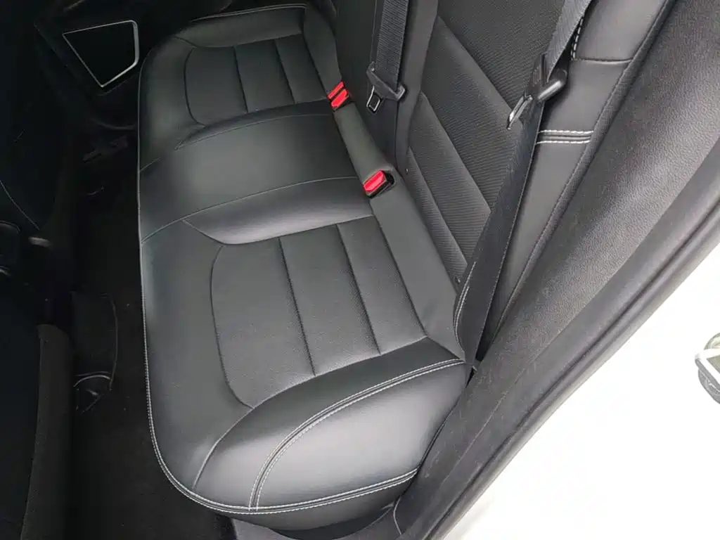 Geely Emgrand GL — миниатюра 17