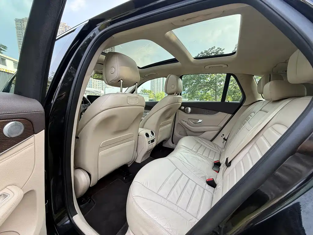 Mercedes-Benz GLC — миниатюра 8