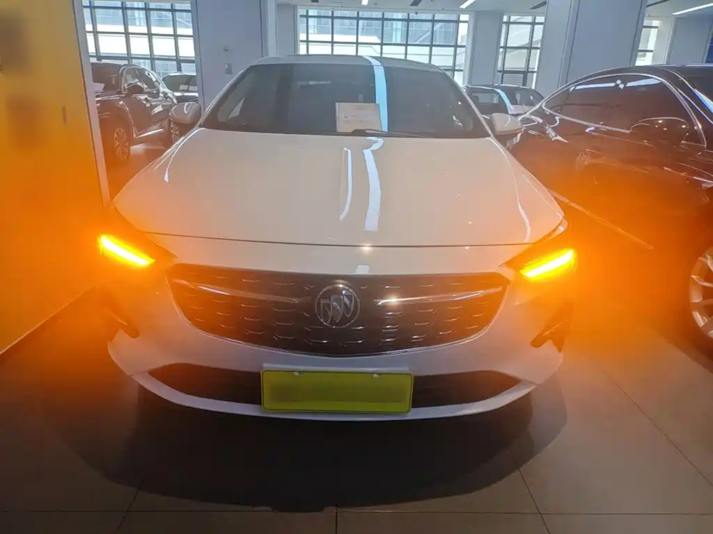 Buick Regal — миниатюра 3