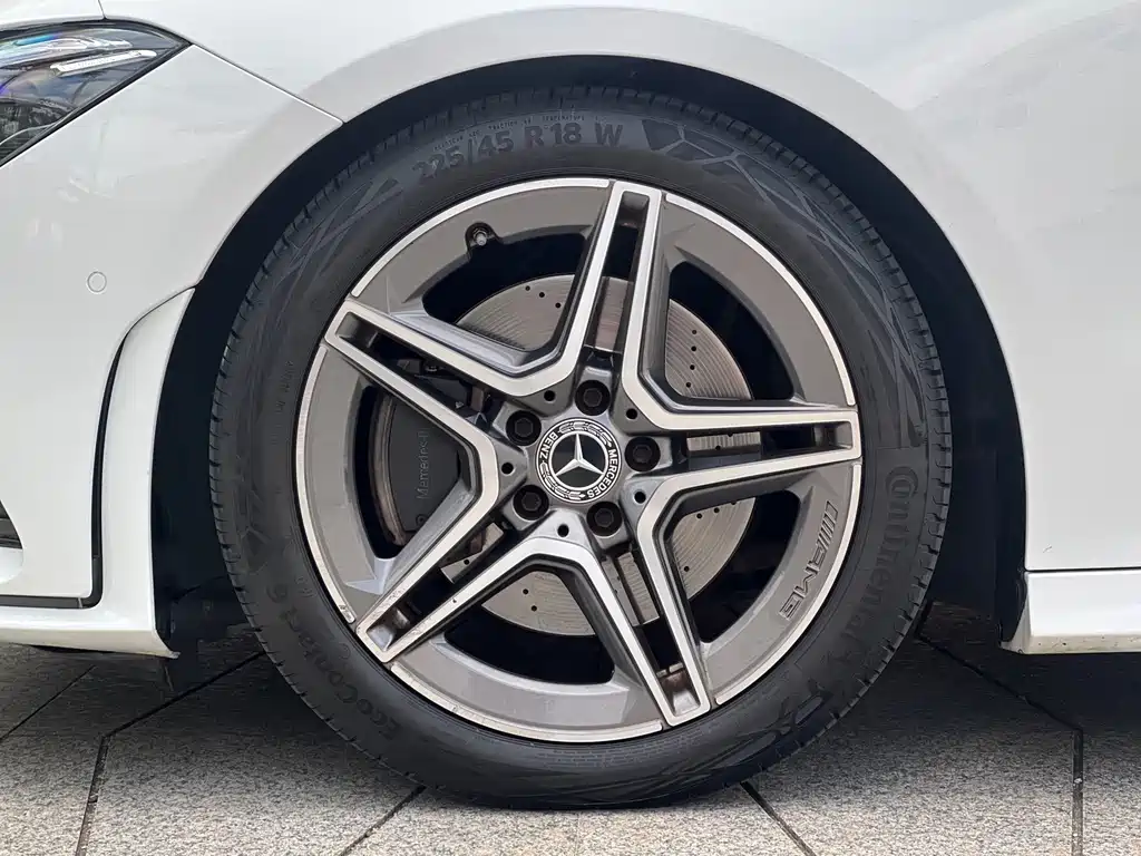 Mercedes-Benz CLA (Import) — миниатюра 4