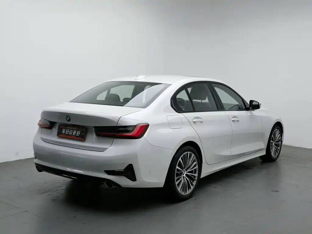 BMW 3 Series — миниатюра 2