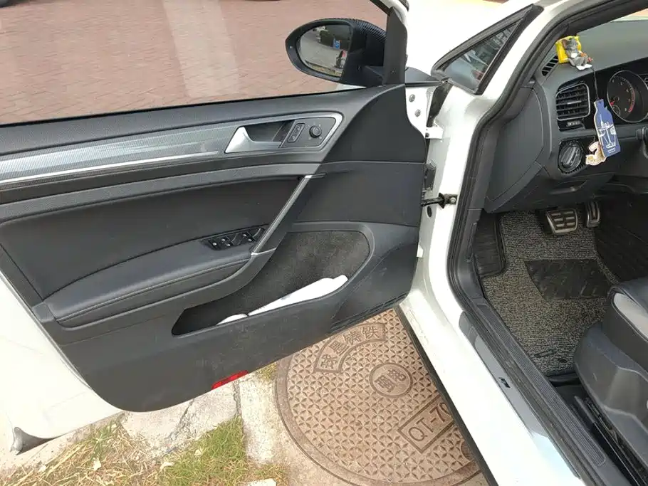 Volkswagen Golf — миниатюра 7