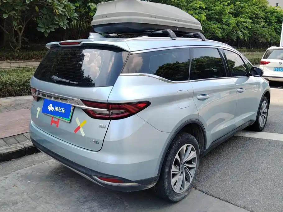 Geely Jia Ji New Energy — миниатюра 3