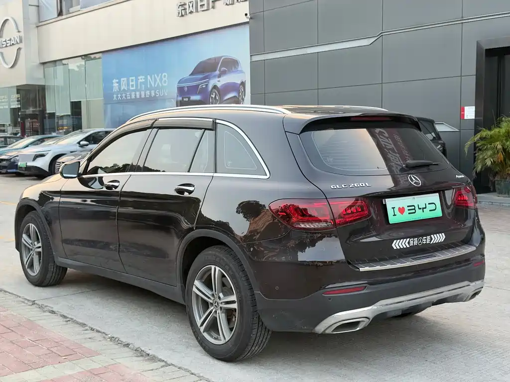 Mercedes-Benz GLC — миниатюра 10