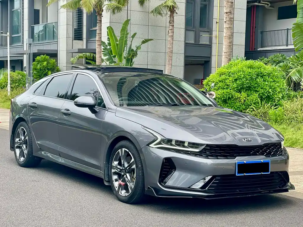 Kia K5 — миниатюра 3