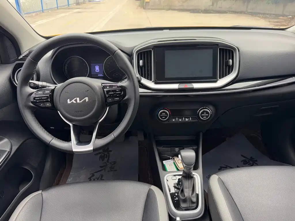 Kia KX1 — миниатюра 5
