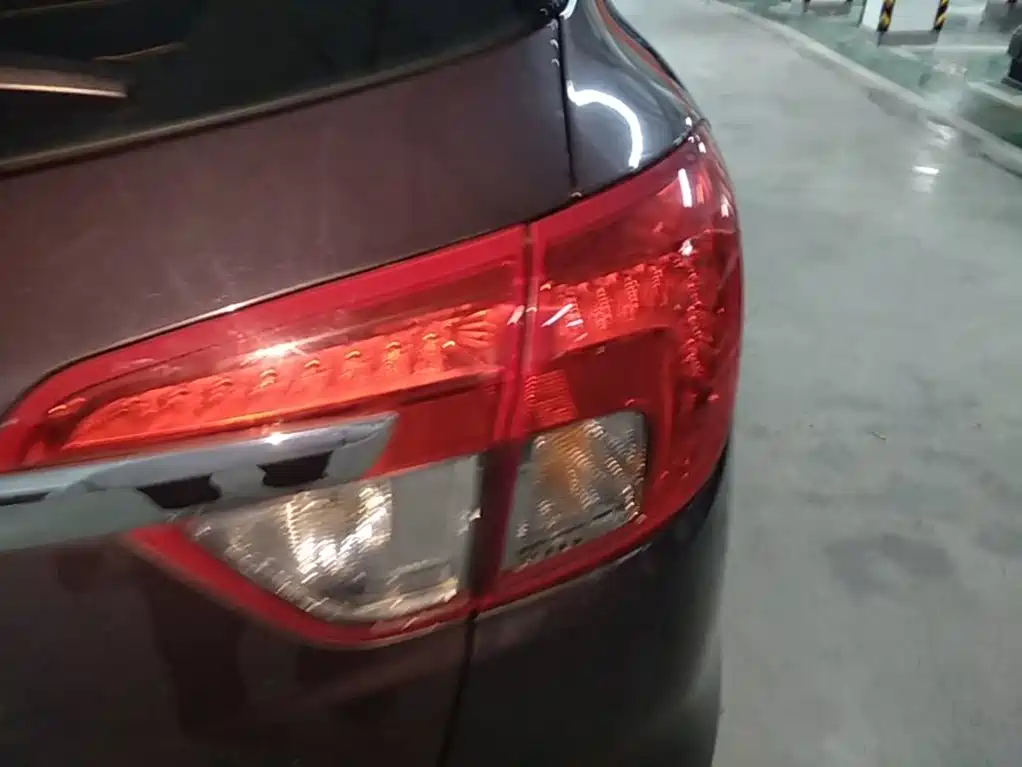 Buick Envision Plus — миниатюра 8